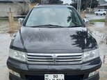 Mitsubishi Chariot Grandis-1