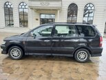 Mitsubishi Chariot Grandis-3