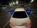 Hyundai Elantra-4