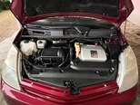 Toyota Prius-12