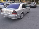 Mercedes C 230-7