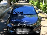 Hyundai Elantra-1