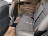 Kia Sorento-8