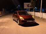 Toyota Prius-13