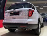 Ford Explorer-10