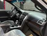Ford Explorer-15