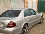 Mercedes E 270-8