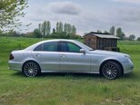 Mercedes E 270-6