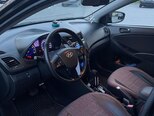 Hyundai Accent-10