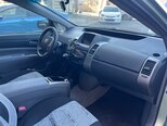 Toyota Prius-4