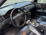 Mercedes E 240-9