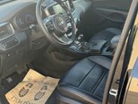 Kia Sorento-13