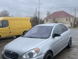 Hyundai Accent-10