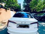 Hongqi E-QM5-2
