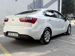 Kia Rio-4
