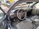 Mercedes 250 D-9