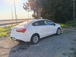 Kia Rio-7
