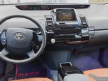 Toyota Prius-5