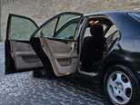 Mercedes E 200-10