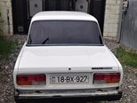 LADA (VAZ) 2107-2