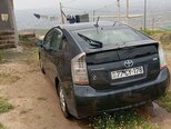 Toyota Prius-2
