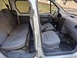 Ford Tourneo Connect-2