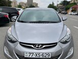 Hyundai Elantra-1