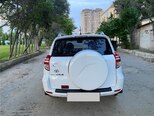 Toyota RAV4-4