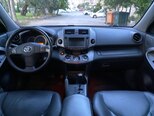 Toyota RAV4-14