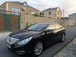 Hyundai Sonata-4