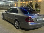 Mercedes E 220-2