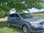 Kia Rio-13