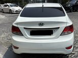 Hyundai Accent-4