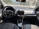 Hyundai Accent-7