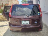 Nissan Note-2