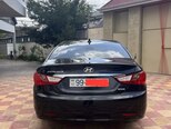 Hyundai Sonata-2