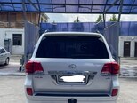 Toyota Land Cruiser-4