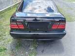 Mercedes E 270-2