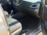 Hyundai Accent-15