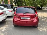 Nissan Note-2
