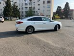 Hyundai Sonata-11