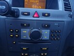 Opel Zafira-10