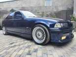BMW 320-4