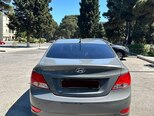 Hyundai Accent-6