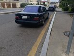 Mercedes 220 E-3