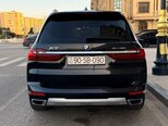 BMW X7-4