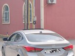 Hyundai Elantra-4