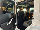 Jeep Wrangler-15