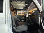 Jeep Wrangler-19