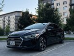 Hyundai Elantra-2